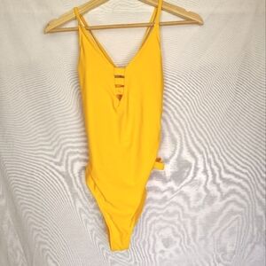 Endless Sun Vibrant Yellow Orange One-Piece Swimsuit Strappy‎ Cutout medium M